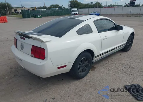 2006 Ford Mustang V6 из США, поврежденный, VIN 1ZVFT80N065187258